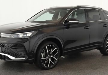VW Tiguan 24.200 km 43.484 &euro; Düsseldorf 40233
