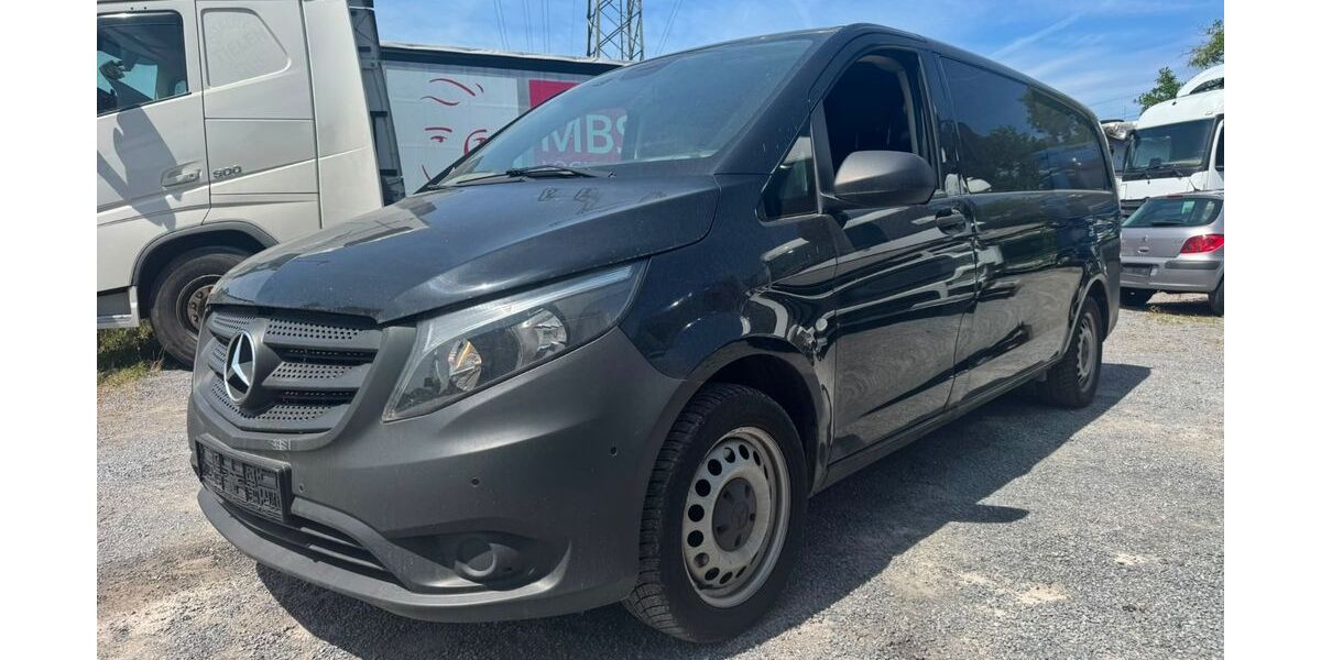 Mercedes-Benz Vito 297.000 km 16.000 &euro; Düsseldorf 40225