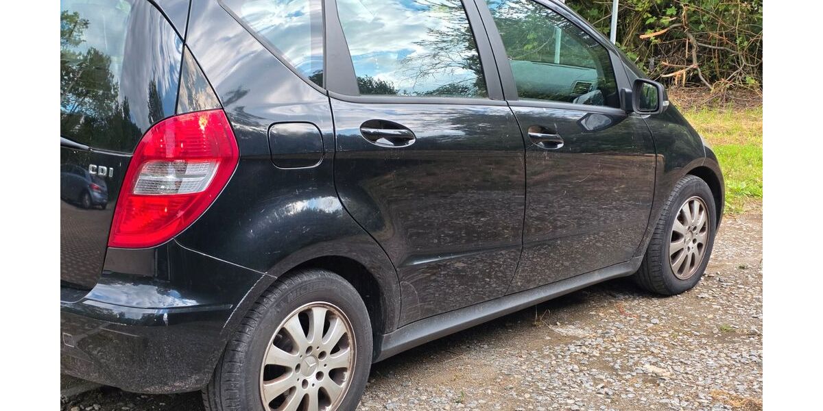 Mercedes-Benz A 180 228.000 km 1.750 &euro; Wuppertal 42113