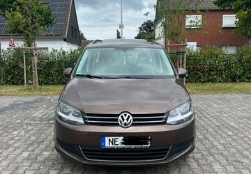 VW Sharan 210.000 km 9.500 &euro; Dormagen 41541