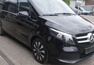 Mercedes-Benz V 220 165.810 km 33.950 &euro; Düsseldorf 40233