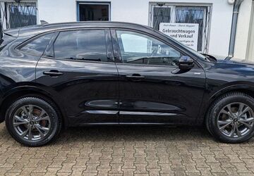 Ford Kuga 8.837 km 26.000 &euro; Düsseldorf 40472