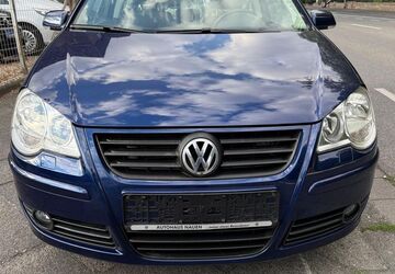 VW Polo 125.000 km 2.500 &euro; Mönchengladbach - Odenkirchen 41199