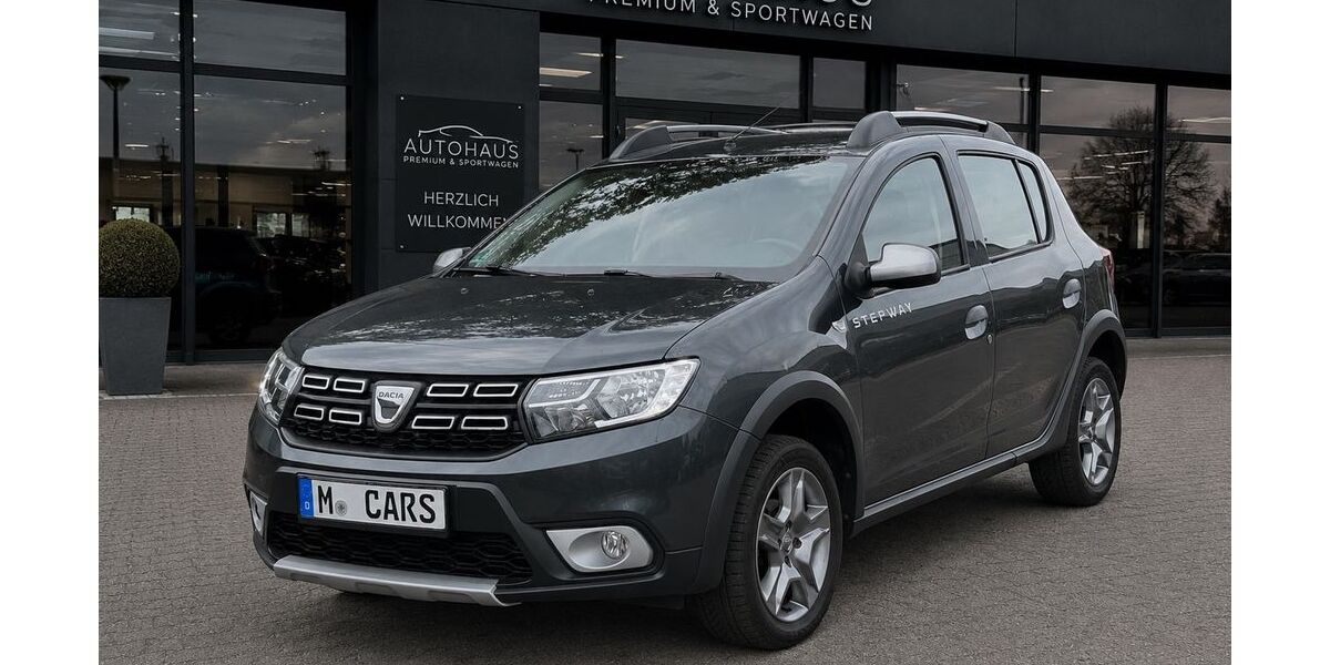 Dacia Sandero 31.000 km 9.750 &euro; Solingen 42655