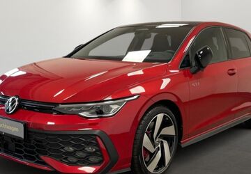 VW Golf 8.223 km 37.990 &euro; Düsseldorf 40233
