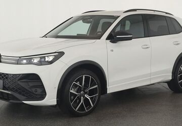 VW Tiguan 22.200 km 43.484 &euro; Düsseldorf 40233