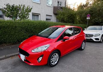 Ford Fiesta 97.000 km 9.200 &euro; Duisburg 47137
