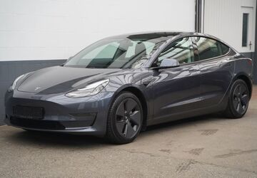 Tesla Model 3 149.980 km 23.950 &euro; Mönchengladbach 41236