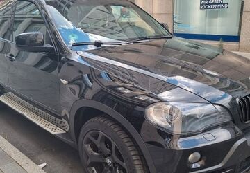BMW X5 370.000 km 8.999 &euro; Düsseldorf 40231