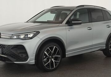 VW Tiguan 20.400 km 43.484 &euro; Düsseldorf 40233