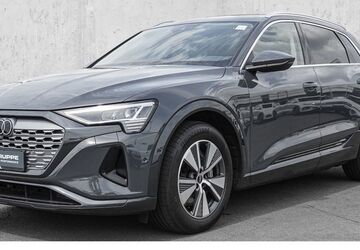 Audi Q8 e-tron 71.722 km 46.980 &euro; Düsseldorf 40474