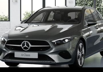 Mercedes-Benz A 180 3.820 km 33.490 &euro; Düsseldorf 40470