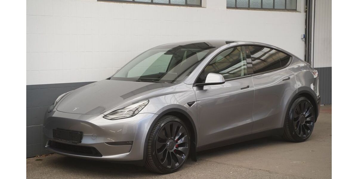 Tesla Model Y 73.109 km 38.250 &euro; Mönchengladbach 41236